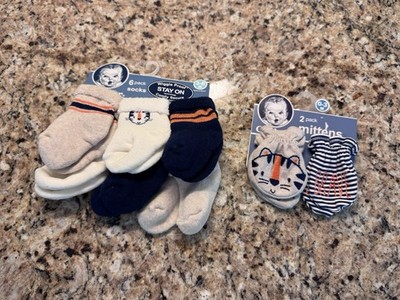 Gerber TIGER Infant Bootie Socks 3-6 Months (6 Pack) & Mitten 0-3 Month (2 Pack)