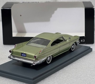 Dodge Polara 2-Door Hardtop Coupe MKI 1960 Green 1:43 Neo NEO44095