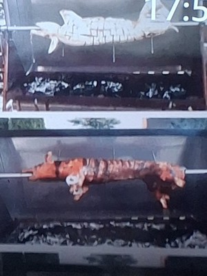 Spanferkel Grill Mit Vor Und Rücklauf Und Langsam Lauf Bis 38 Kg