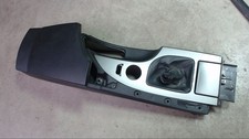 BMW 5er Bj 2006 Mittelkonsole Konsole Armlehne 607384400 guter Zustand