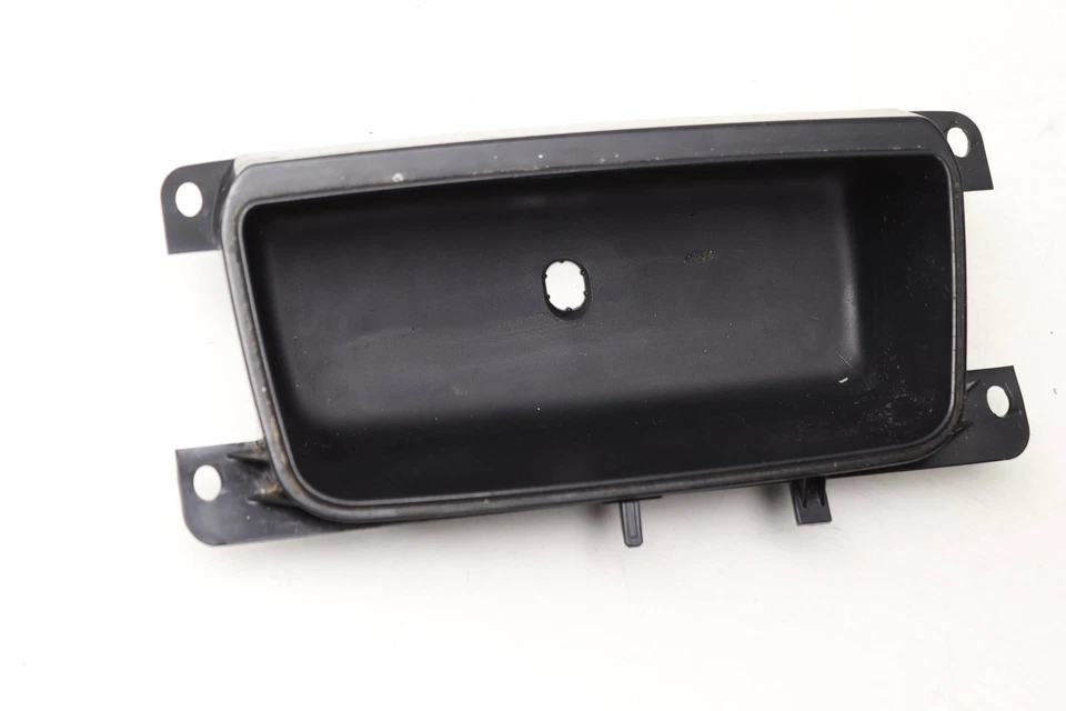 2009-2013 BMW 335I XDRIVE - Bandeja de armazenamento 9198283 - Imagem 2 de 4