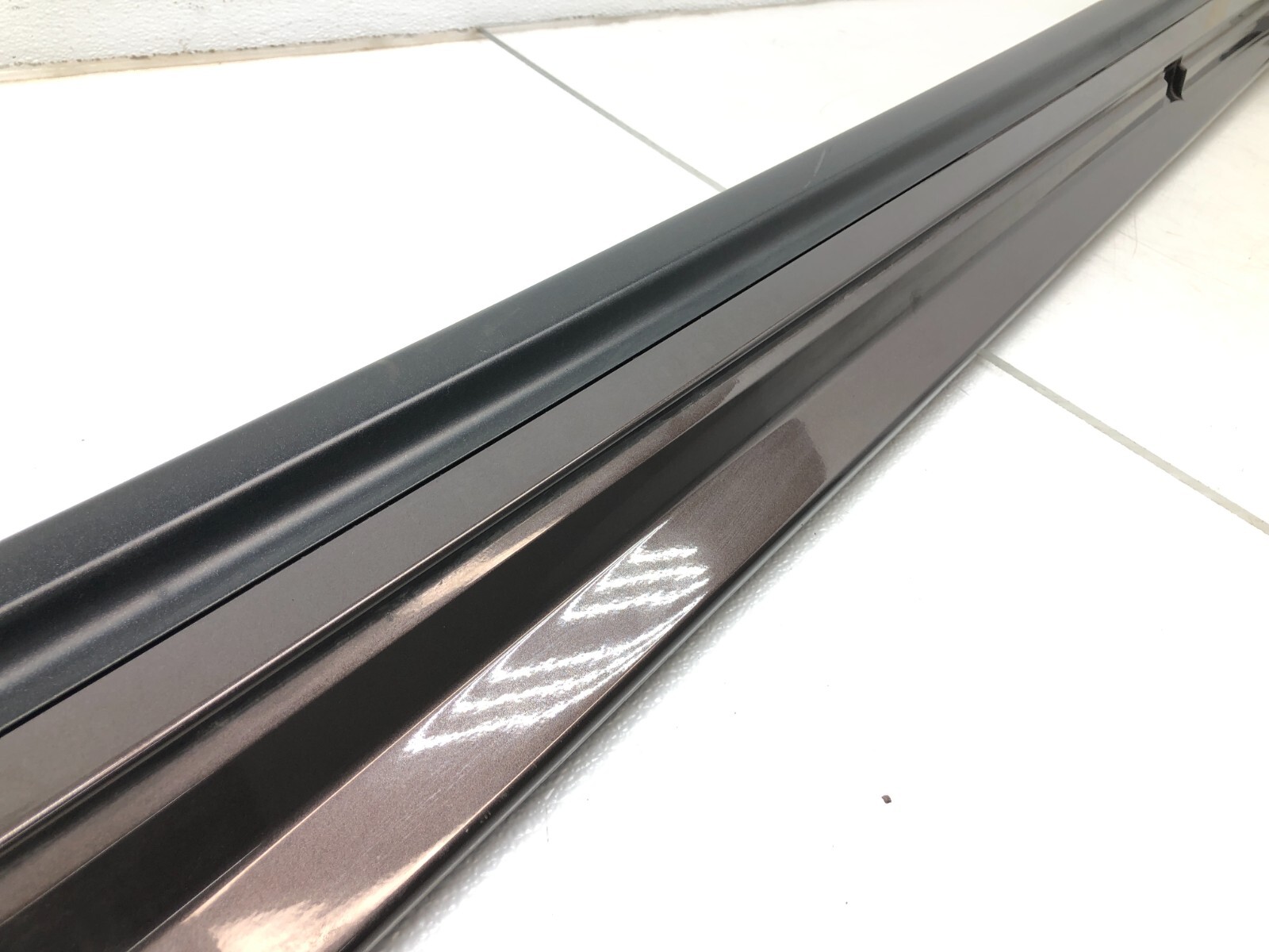 2014-2017 MASERATI GHIBLI S RIGHT PASSENGER SIDE SKIRT ROCKER PANEL OEM.