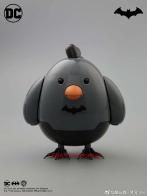 Fan Made WAZZUP FAMILY Q-MECH Batman Chick 13cm Metal Shell Toys