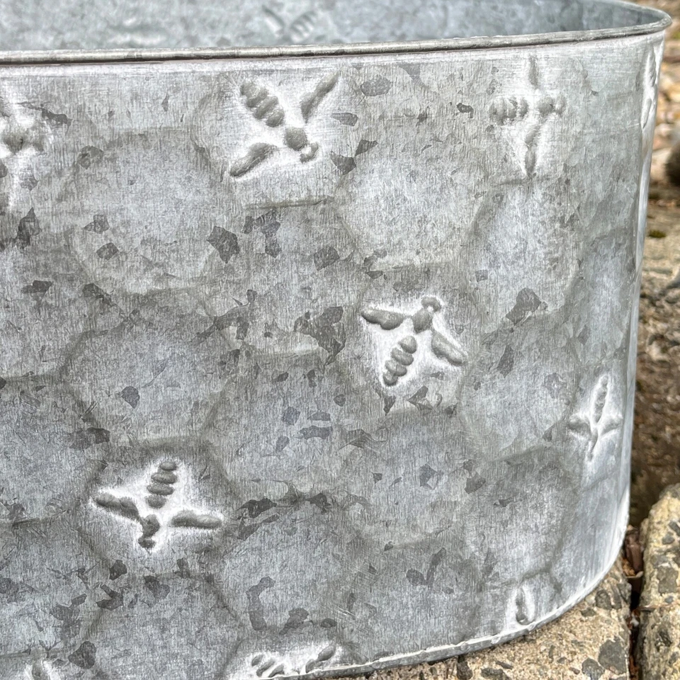 Planters for Garden 45cm Oval Bee Decorative Plant Pot Outdoor Flower Trough - Image 4 of 4