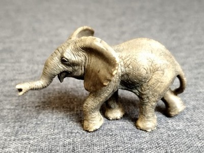 SCHLEICH 14658 - Afrikanisches Elefantenbaby, Wildtiere, +100 Figuren