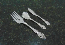 Oneida RENOIR-PEMBROOKE 3 Serving Pcs Fork Butter Knife Sugar Shell Stainless
