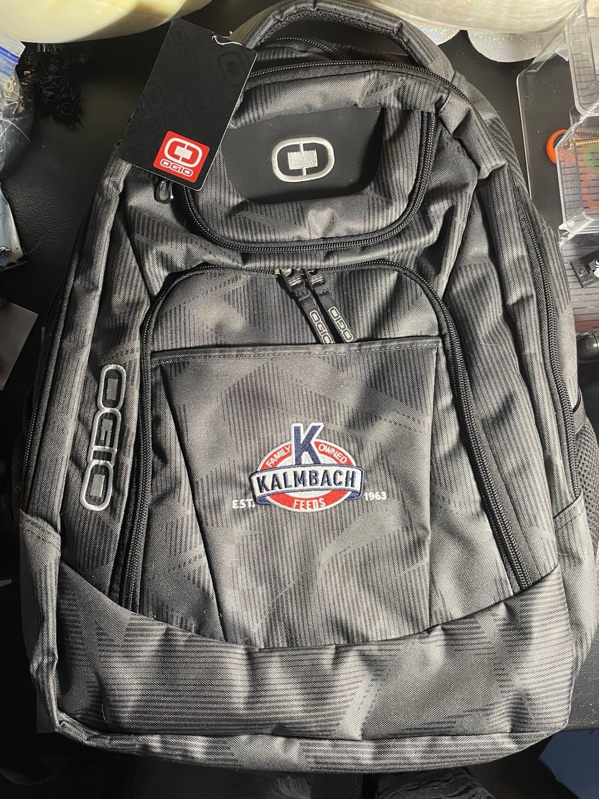 New Gray With Dark Gray Print Laptop Holder Kalmbach Nwt