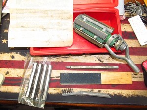 Lisle 15000 Engine Cylinder Hone 3"-5" Range w/Extra Stones, Wipers & more
