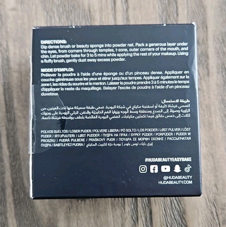 Huda Beauty Easy Bake Ube Birthday Cake Blurring Loose Baking