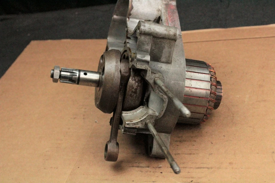 Cárter y armadura izquierda Yamaha YL2 YL2C 164-15111-01 165-81155-21 P3444 Foto 3 de 4