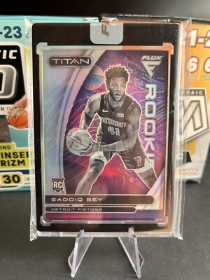 2020-21 Panini Flux Titan Rookie Encased Silver Prizm Saddiq Bey Detroit Pistons