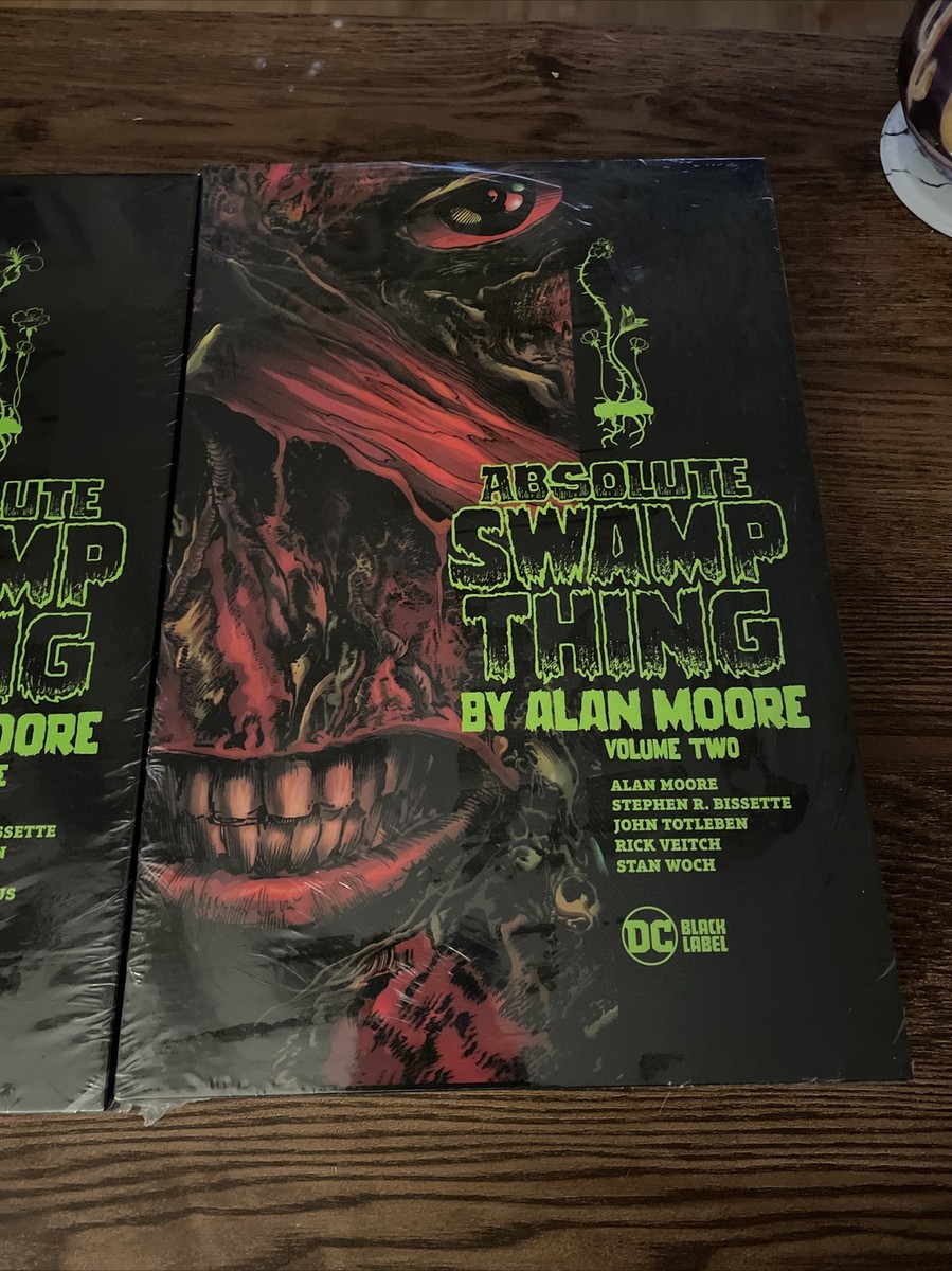 Swamp Thing Absolute 2冊まとめ(Alan Moore) Swamp Thing Absolute 2冊まとめ(Alan Moore)