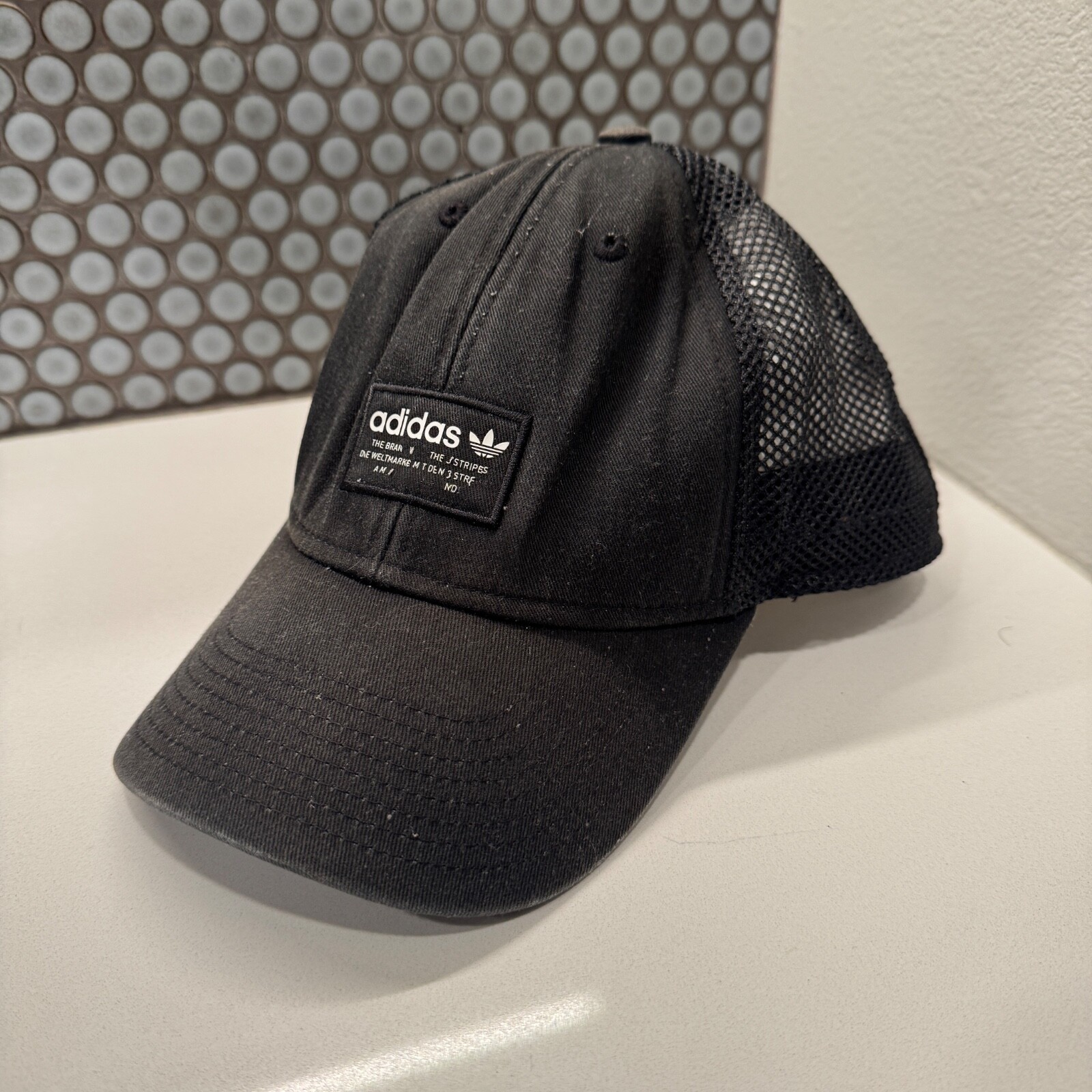 Adidas Trucker Hat Black Mens OSFM Snapback Front Patch Mesh Back Adult