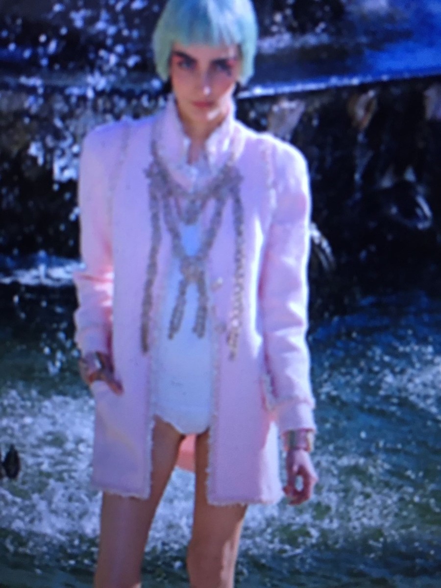 CHANEL 13C VINTAGE NEW BLUE JACKET BRAIDED TRIM CAMELLIA