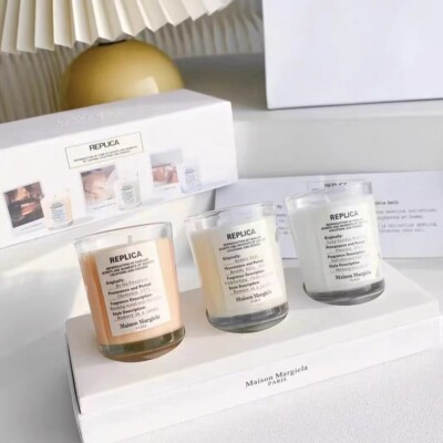 NEW / Maison Margiela Replica Scented Candle (2.46 oz Ea