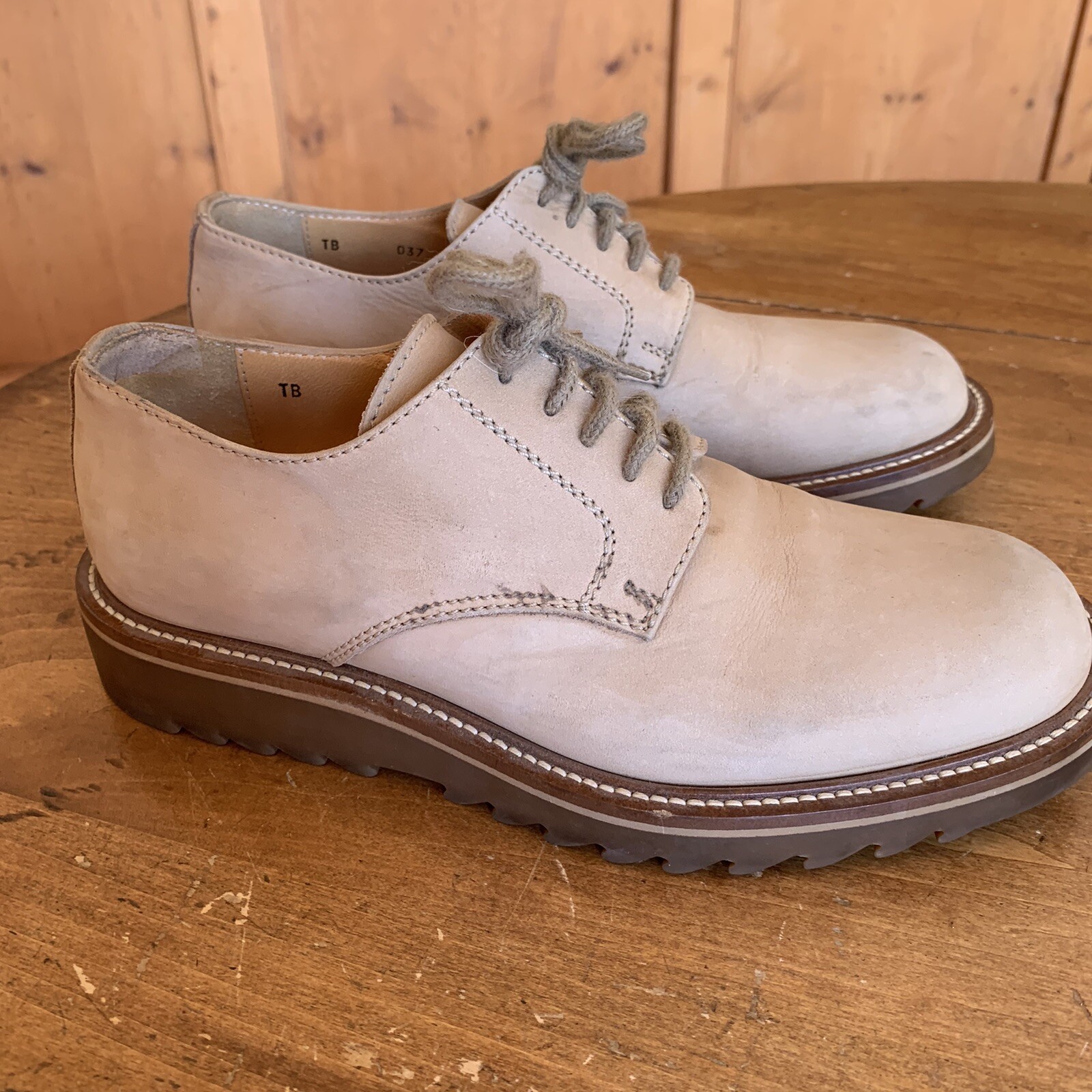 SAOLA Suole in gomma Tommy Bahama beige crema nabuk Oxfords Italia da uomo 8 M