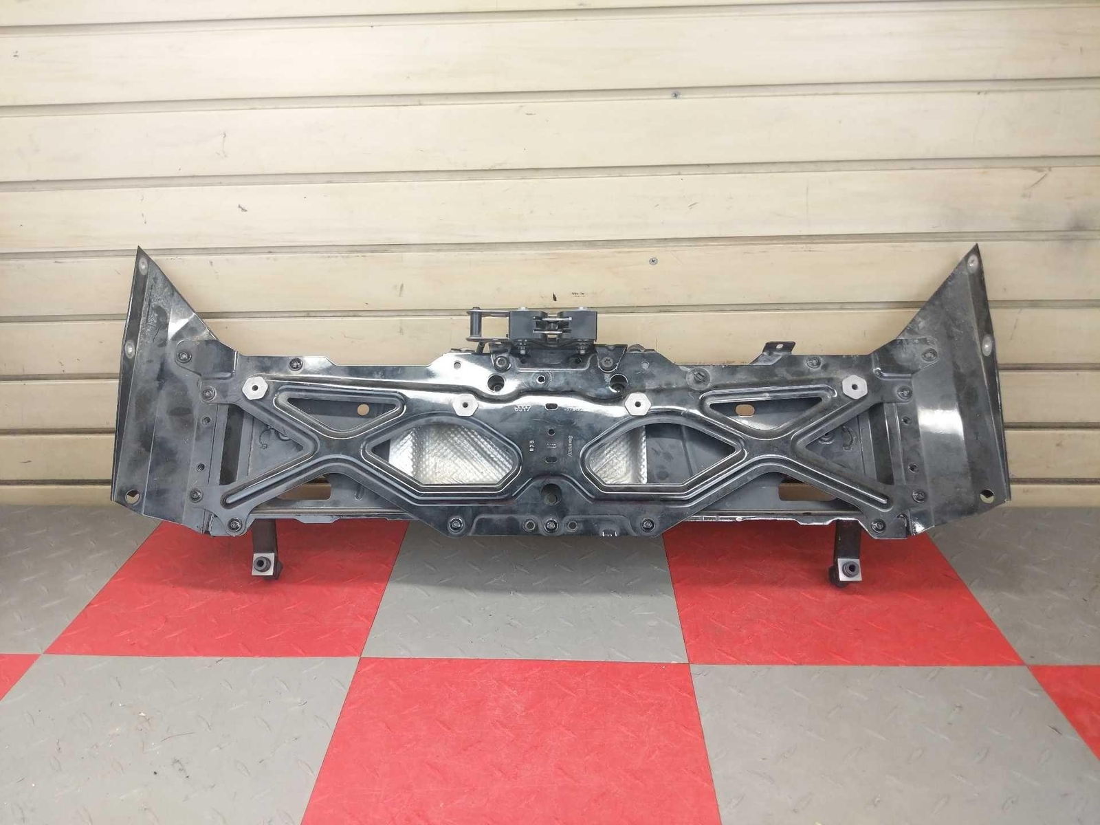 2017 Audi R8 Spyder OEM Rear Rack w/ Latch P/ 4S7813298B