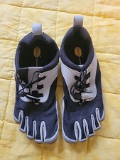 Vibram FiveFingers WOMEN V-Run RETRO 21W8001 Size 8-8.5 Stains