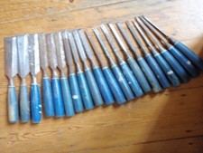 Joblot of Stanley carpenters bevel edge chisels