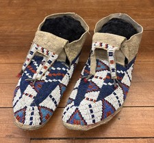 Antique Native American Beaded Lakota Moccasins 1890s Split Tongue Sinew Sewn