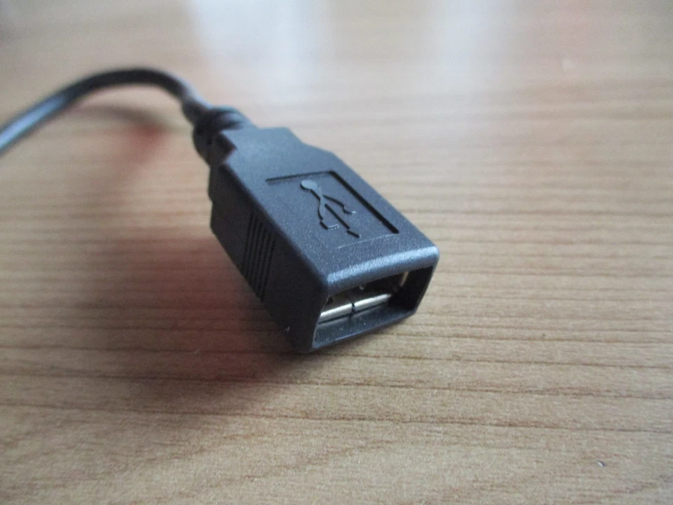 Cable adaptador adaptador interfaz VW Golf Passat Tiguan USB cable de música 5N0035558 Foto 4 de 4