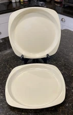 Set Of 2 Vintage Stouffer's 8”Melamine High Heat Microwave Plates