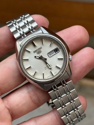 Vintage Seiko 5 automatic 6119-7470 day/date 21 jewels men s wristwatch japan