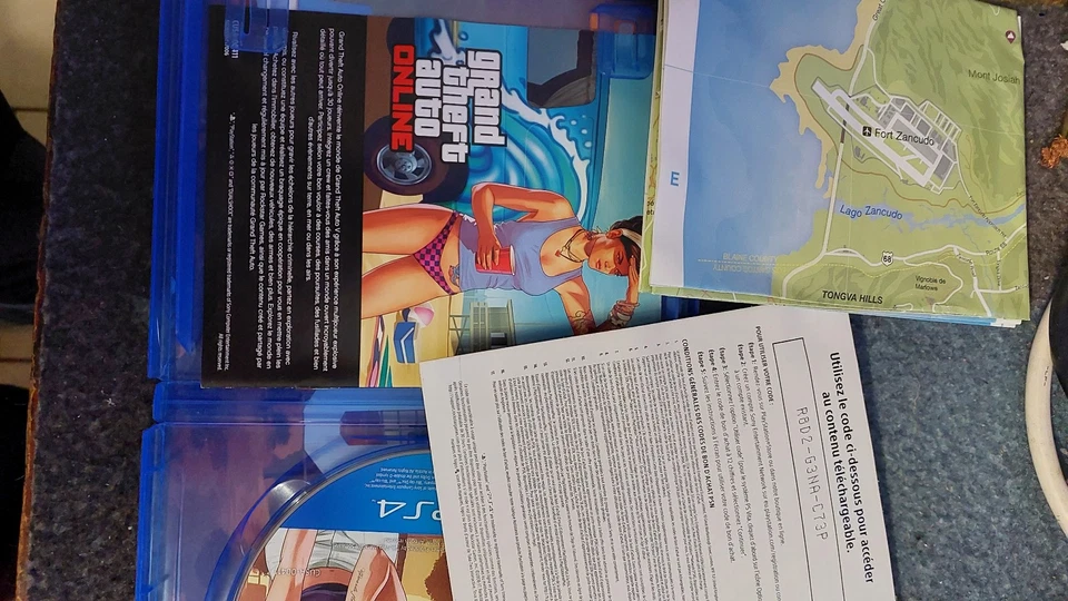 Sony PS4 Playstation 4 - GTA V Grand Theft Auto 5 - Complet Dos FRA Pal, photo 3 sur 3