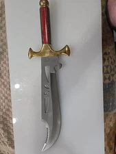 New In Box Tomb Raider Bowie Knife.