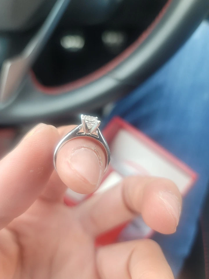 14k White Gold Diamond Ring, 0.75 Carat Natural Stone - Image 2 of 4