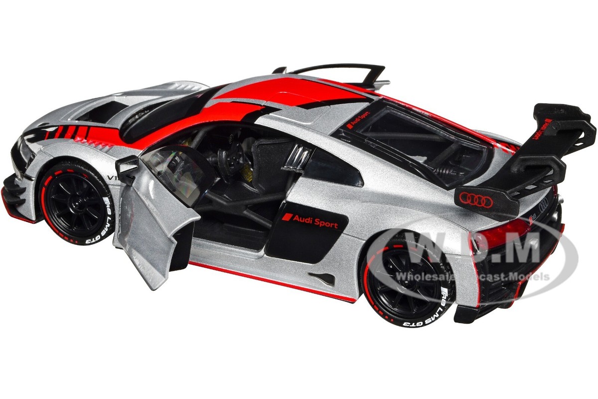 ミニカー1/18 箱ありSPARK Audi R8 アウディ No.190 ミニカー1/18 箱ありSPARK Audi R8 アウディ No.190 - メルカリ