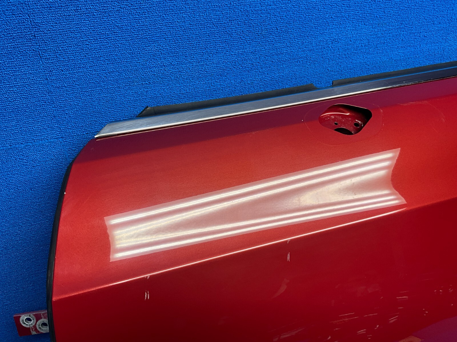 2003 - 2009 BENTLEY CONTINENTAL GTC FRONT LEFT DRIVER SIDE DOOR SHELL RED OEM