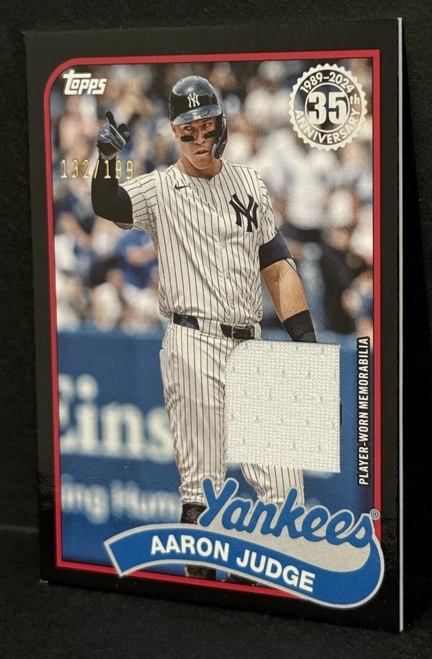 2024 Topps Update Baseball MLB Yankees Aaron Judge Player-Worn Relic Black /199 - Image 3 of 4
