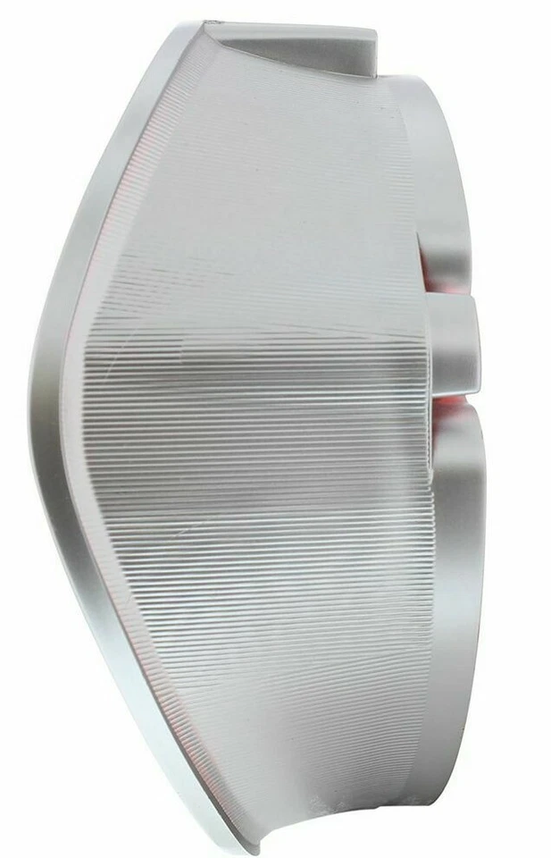 Светодиодный резервный фонарь для левой руки United Pacific для 1971 Chevy Chevelle SS и Malibu - Изображение 2 из 4