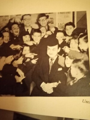 Gdn2 Ephemera 40er Jahre Bild Schauspieler Peter Webster mit Fächern 