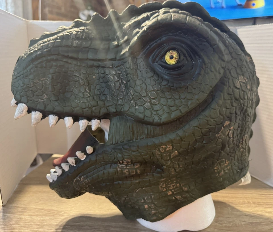 Halloween Fun World Dinosaur T-Rex Adult Mask - Image 2 of 4
