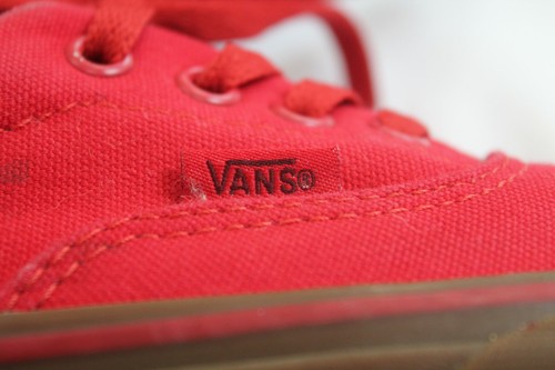 Vans Authentic Size 6 womens Canvas Red Shoes sneakers Kicks - Picture 7 of 7