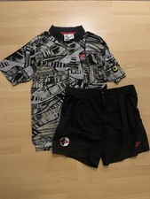 NIKE CHALLENGE COURT ANDRE AGASSI Tennis kit 1994 full set shirt L + shorts L