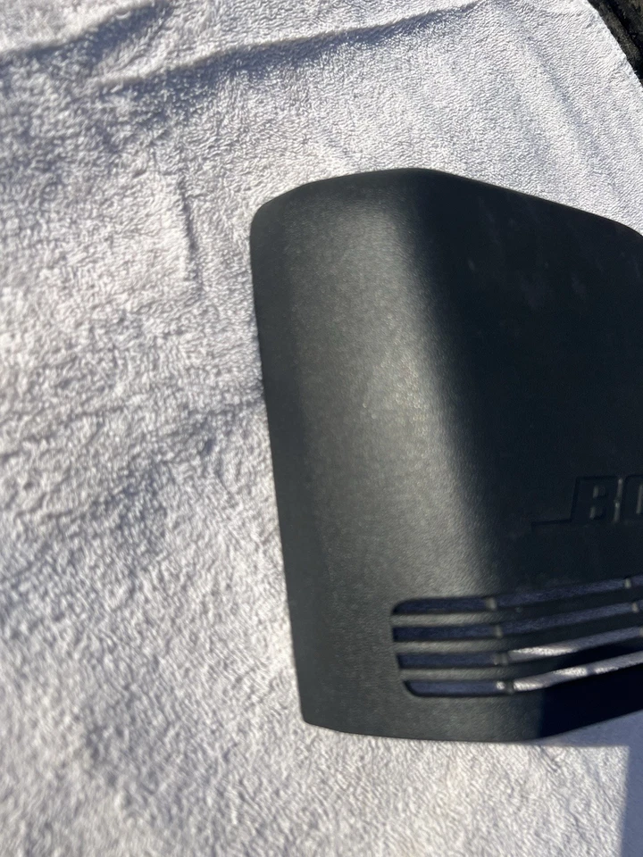 12-17 菲亚特 500 HATCHBACK 后座放大器盖 AMP TRIM BEZEL T4120 — 第 2/4 张图片