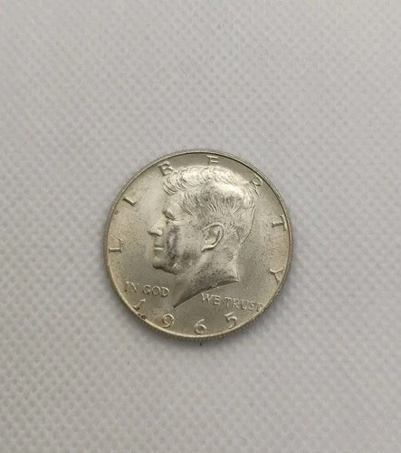 1965 Kennedy 40% Silver Half Dollar XF (Lot S)