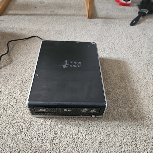 LG External USB Super Multi DVD & CD Rewriter GSA-E60L Lightscribe +USB Lead +CD