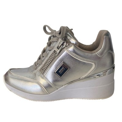 DKNY Pixie Metallic Silver Wedge Sneakers Side Zip Women s Size 7M