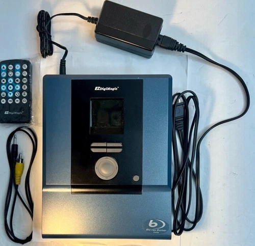 EZ DIGIMAGIC ( External) DM550-BD BLU-RAY Burner/Player w/ carrying case *WORKS*