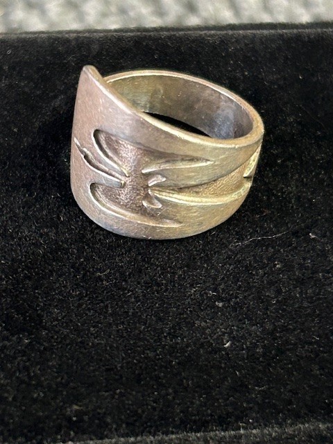 Vintage Silver Thunderbird Ring Native American S… - image 2