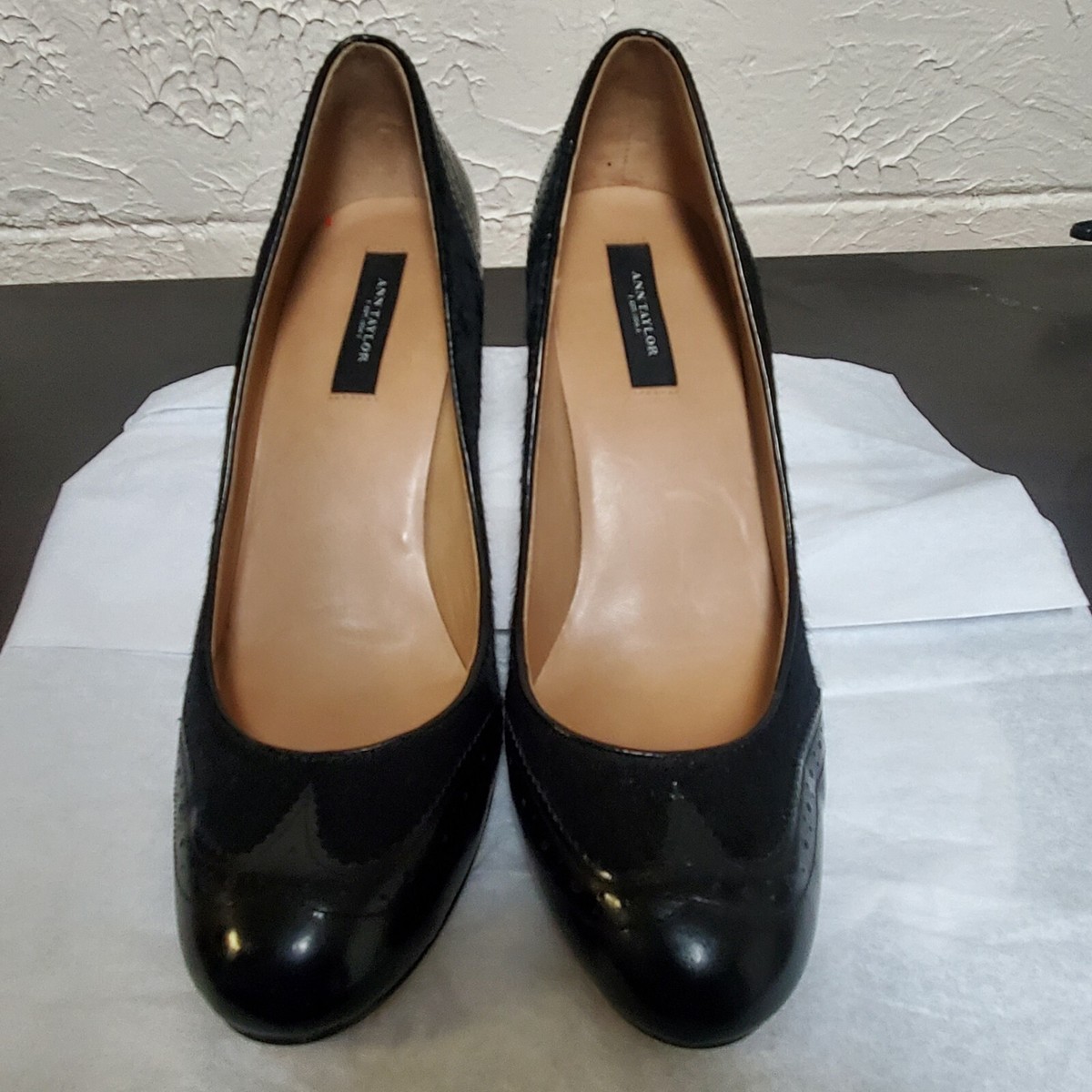Ann Taylor Black Patent Leather And Calf Hair Wingtip Heels