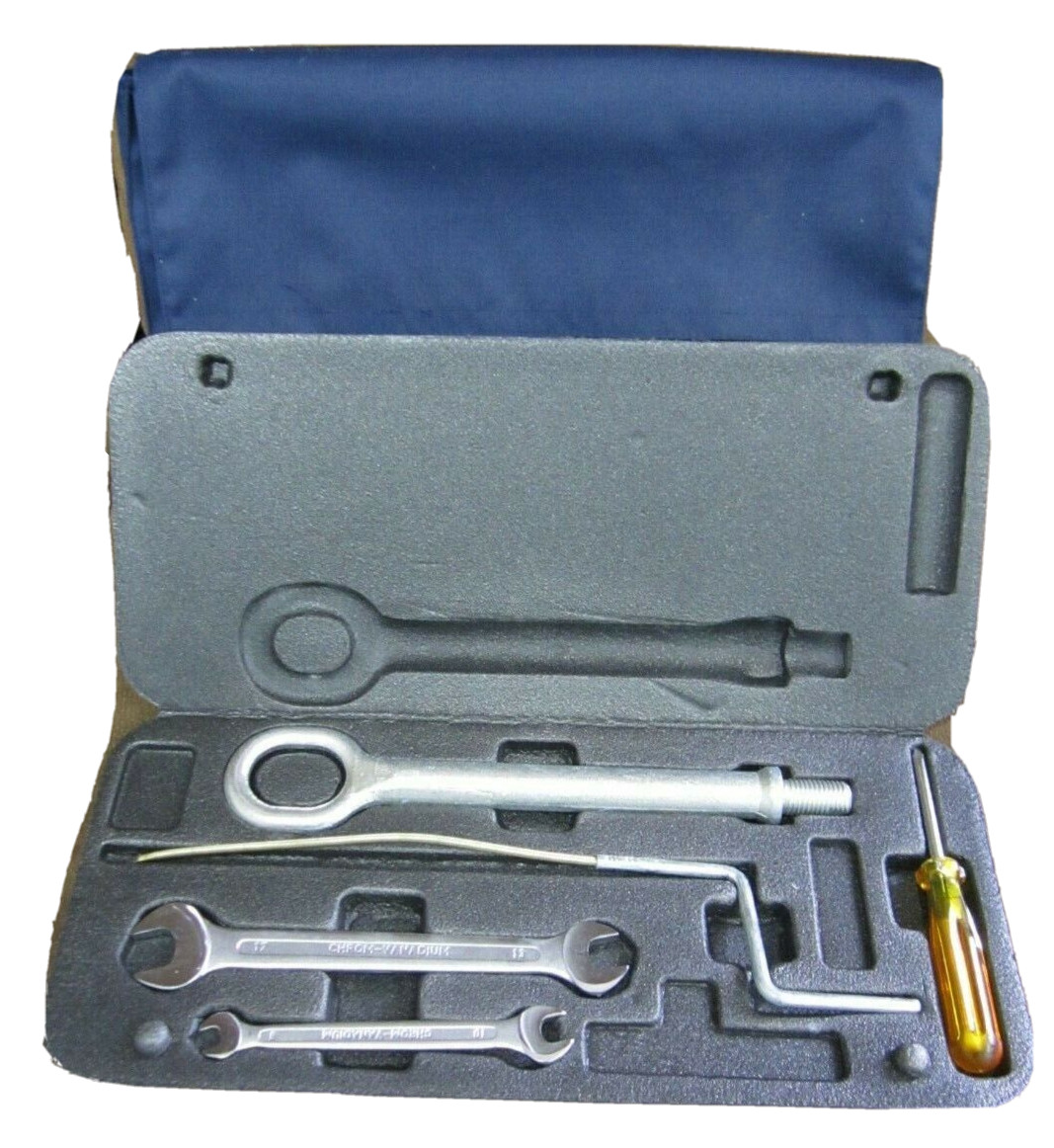 2009-15 MASERATI QUATTROPORTE EMERGRNCY TOOL HOOK KIT BOX WITH CASE OEM⭐H2⭐