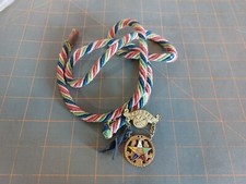 Spilla medaglia massonica trustee fraterni massonici con corda