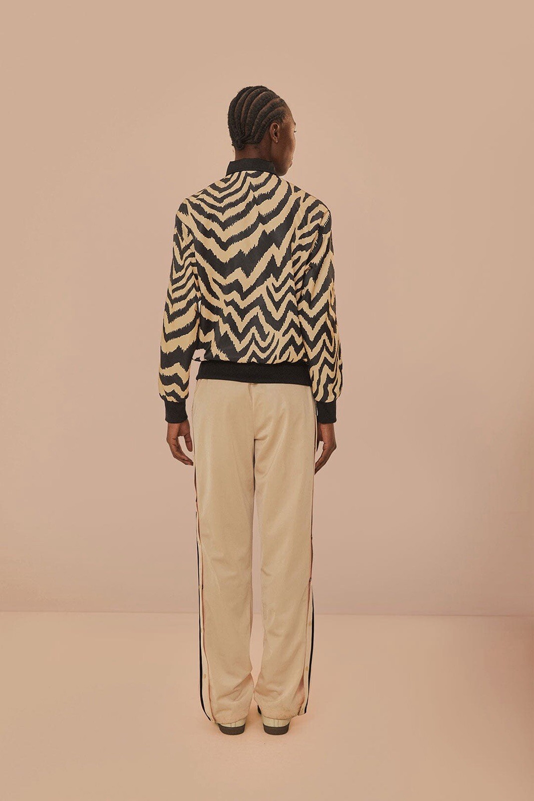 Sold Out ADIDAS Originals x FARM RIO Women’s Striped Track Pants Size XS IY9176 image 5