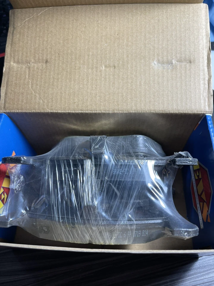 Juego de pastillas de freno de disco - Pastillas de freno de disco traseras EVS fricción CD1055 Foto 2 de 3