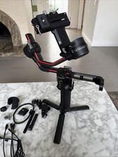 DJI RS 2 Gimbal Stabilizer Pro Combo